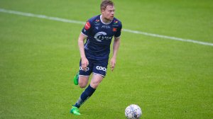 Viking - Haugesund. Rasmus Martinsen med fra kampstart og hadde en god kamp.
  Foto: Tore Fjermestad