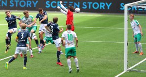 Viking - Ham Kam. 1-0 til Viking ved Tommy Høiland. Foto: Tore Fjermestad