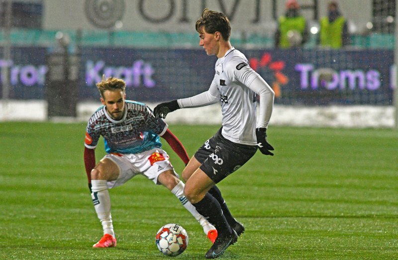 Simen Kvia-Egeskog fikk sin første eliteseriestart. Foto: Rune Stoltz Bertinussen / NTB