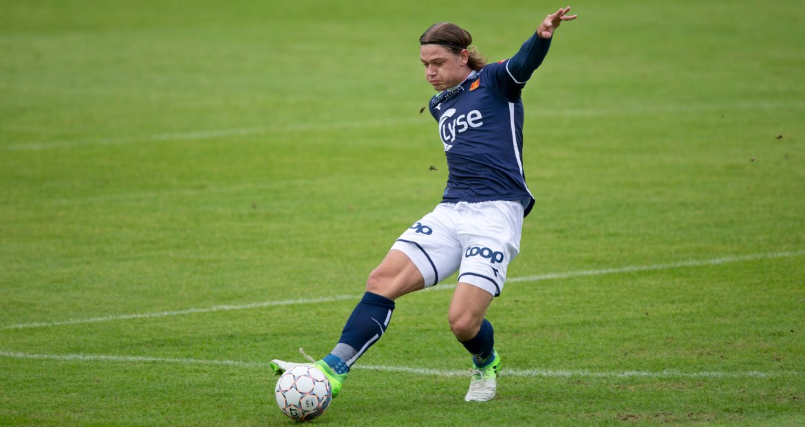 Viking - Sogndal. Julian Ryerson. Foto: Tore Fjermestad
