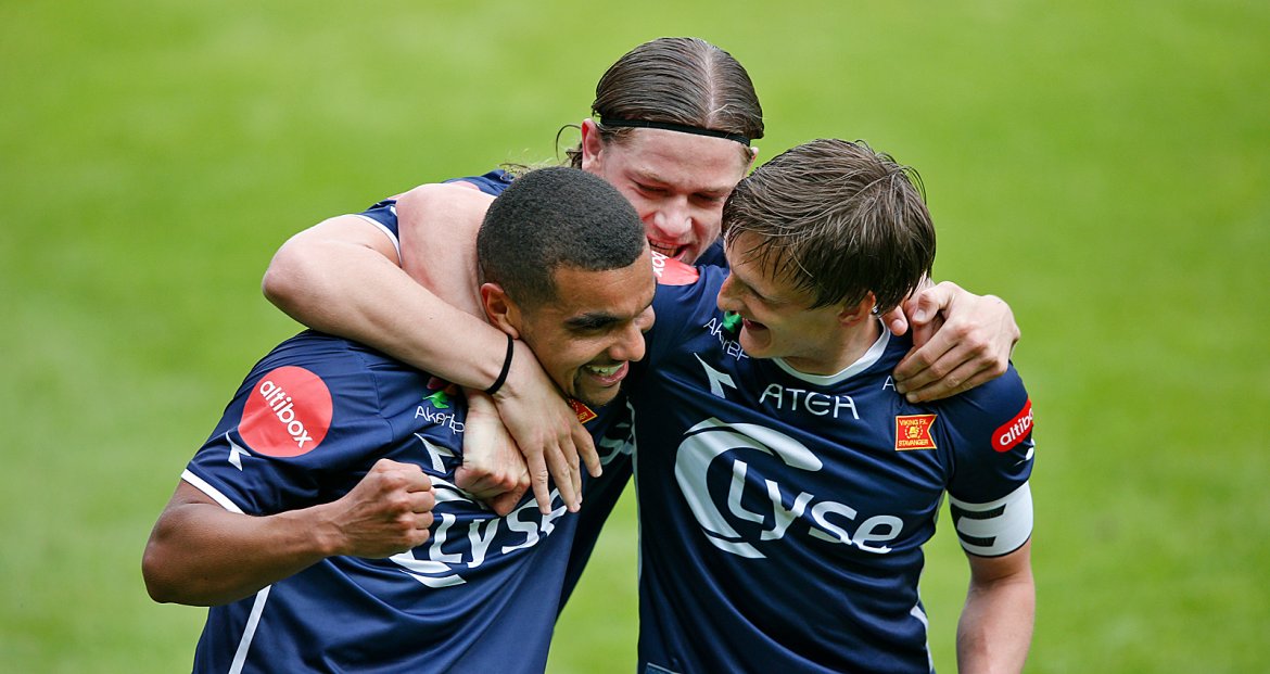 Viking - Kristiansund. André Danielsen, Kwesi Appiah og Julian Ryerson. Foto: Tore Fjermestad