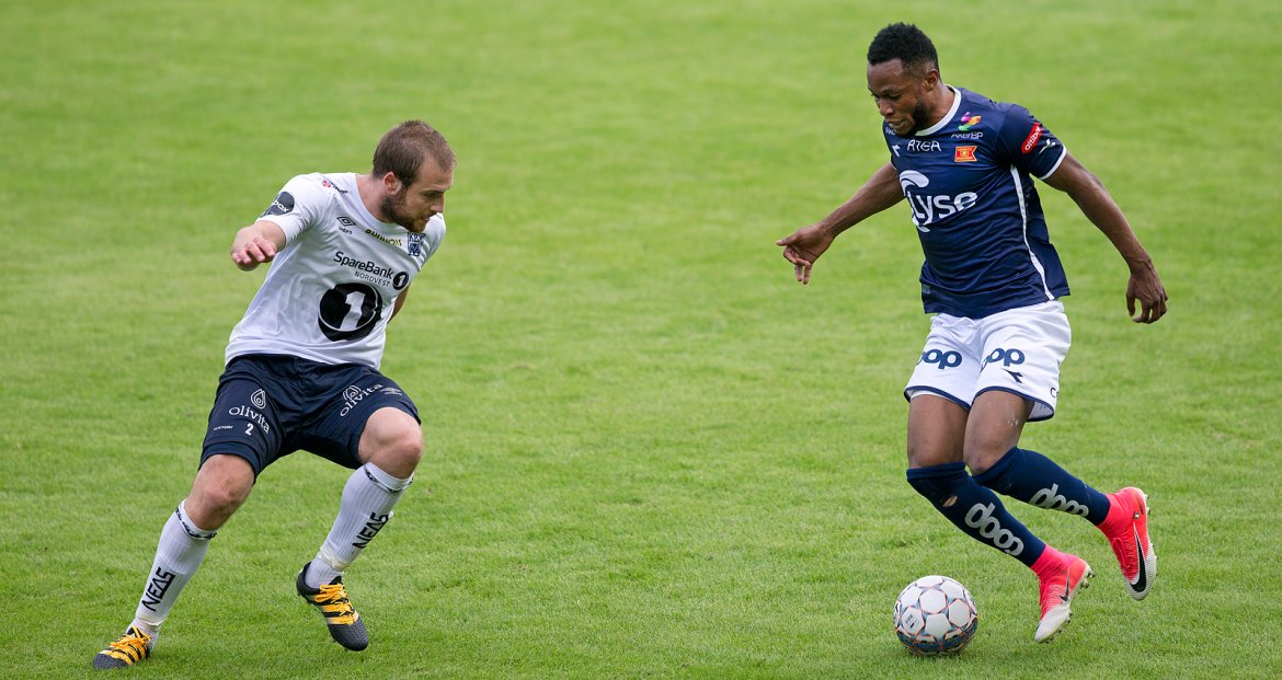 Viking - Kristiansund. Samuel Adegbenro. Foto: Tore Fjermestad