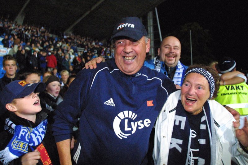 Benny kommer! Her fra 4-2-seieren over Chelsea tilbake i 2002. Foto: Alf Ove Hansen 7 SCANPIX