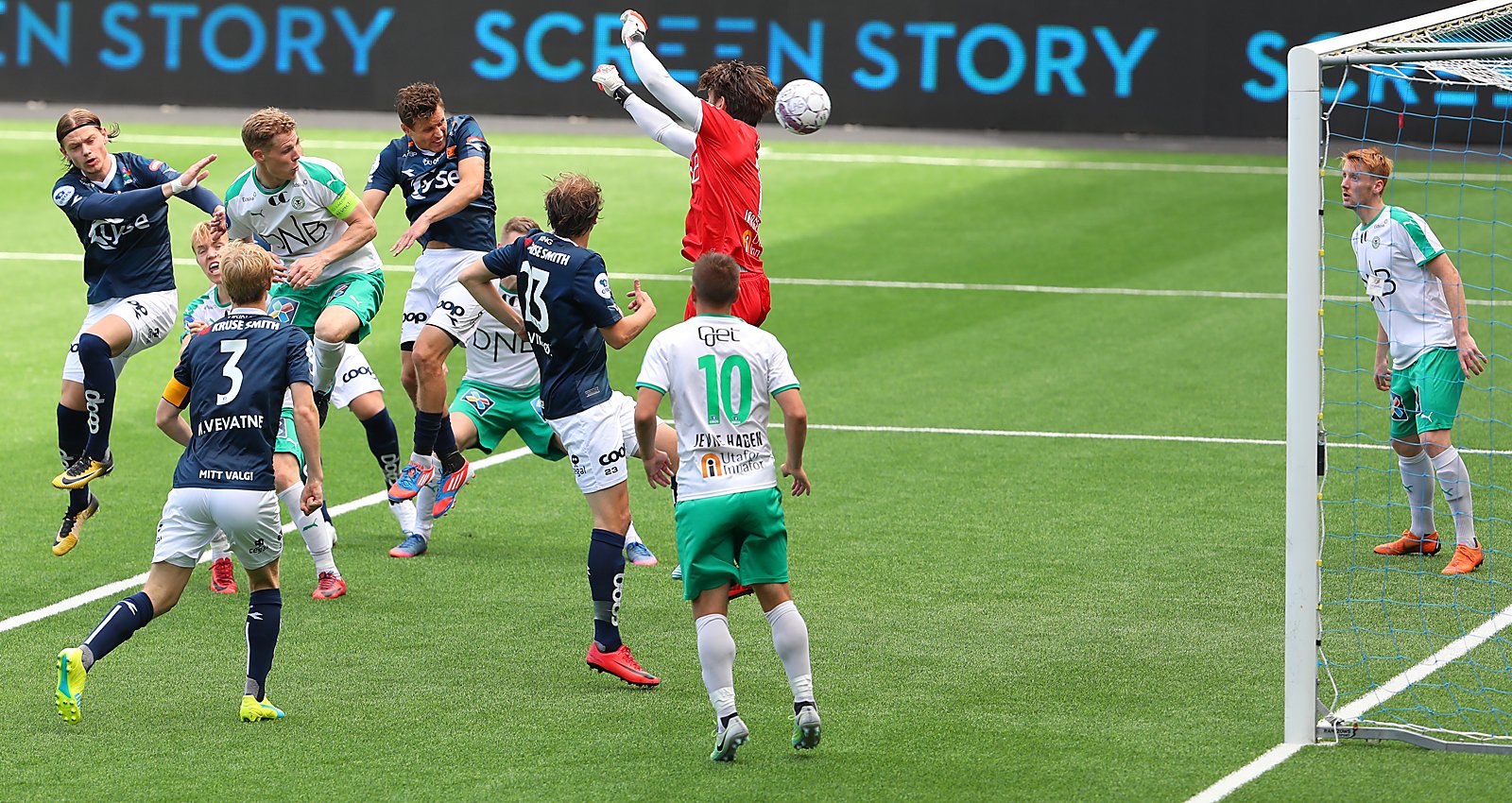 Viking - Ham Kam. 1-0 til Viking ved Tommy Høiland. Foto: Tore Fjermestad