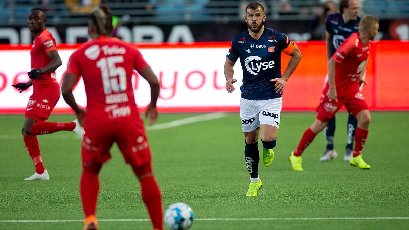 Zlatko Tripic var nære på scoring tidlig i kampen. Foto: Tore Fjermestad