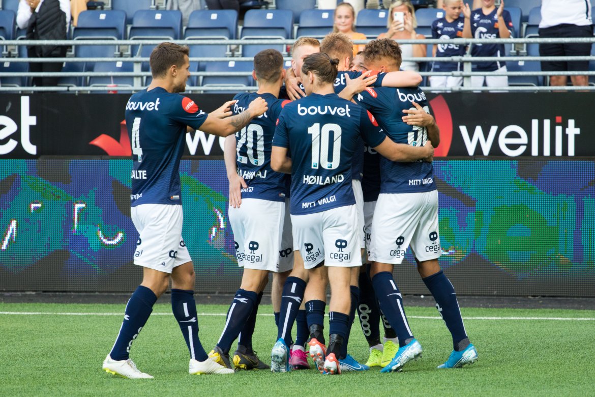 Viking - Ranheim, Feiring av scoringen til Thorstvedt. Foto: Sander Selsvik Jacobsen