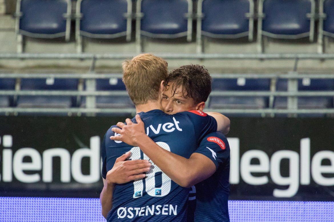 Viking - Strømsgodset, Even Østensen og Adrian Nilsen Pereira. Foto: Sander Selsvik Jacobsen