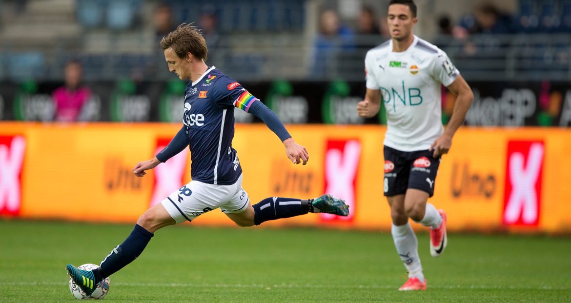 Viking - Strømsgodset. André Danielsen. Foto: Tore Fjermestad