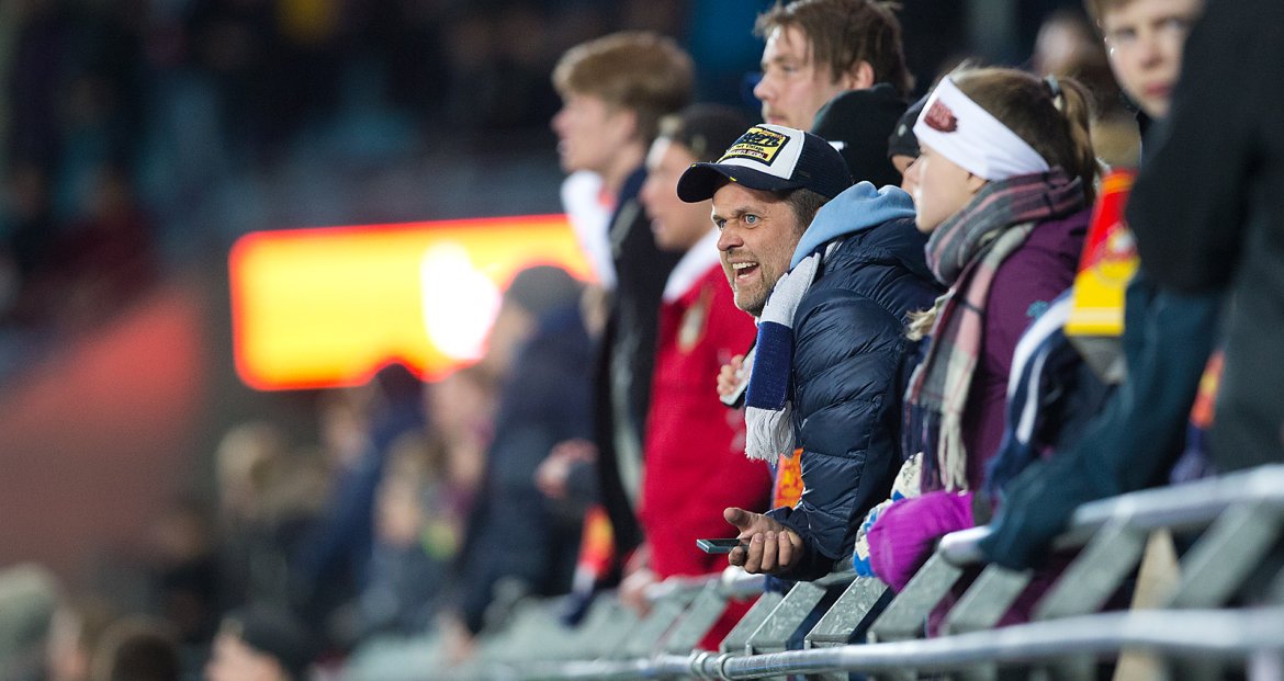 Viking - Brann. Publikum. Foto: Tore Fjermestad