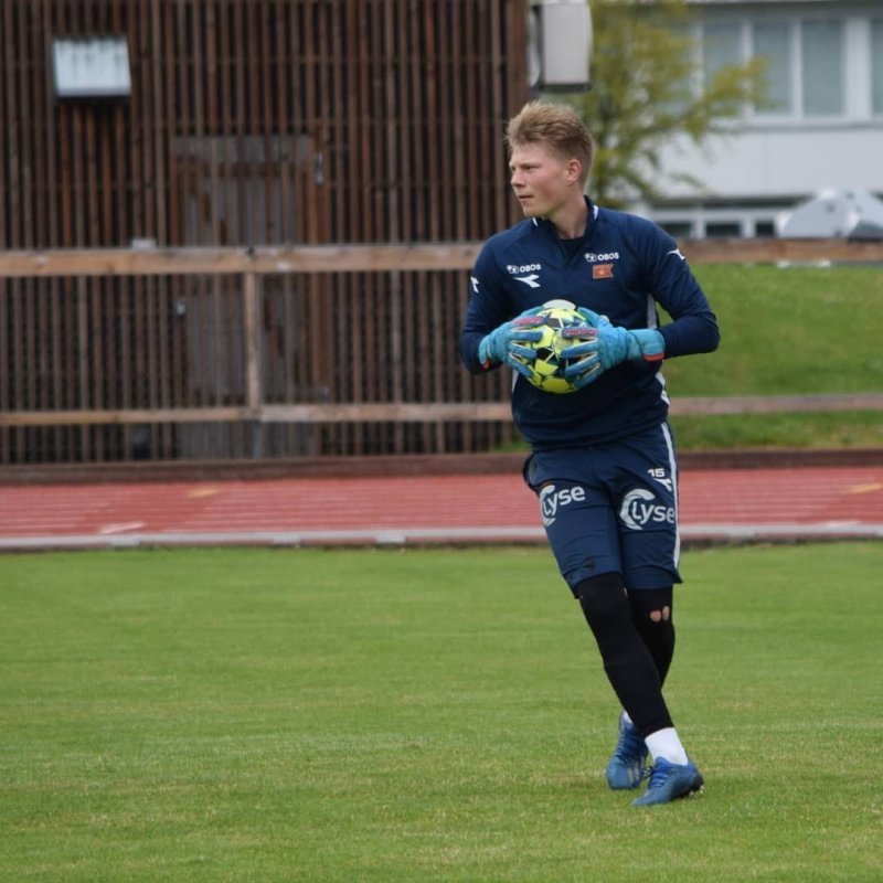 Trym Ur i aksjon under trening på Stavanger stadion i fjor.