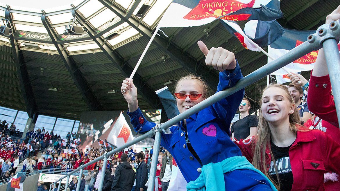 Viking - Stabæk. Russen er med. Foto: Tore Fjermestad