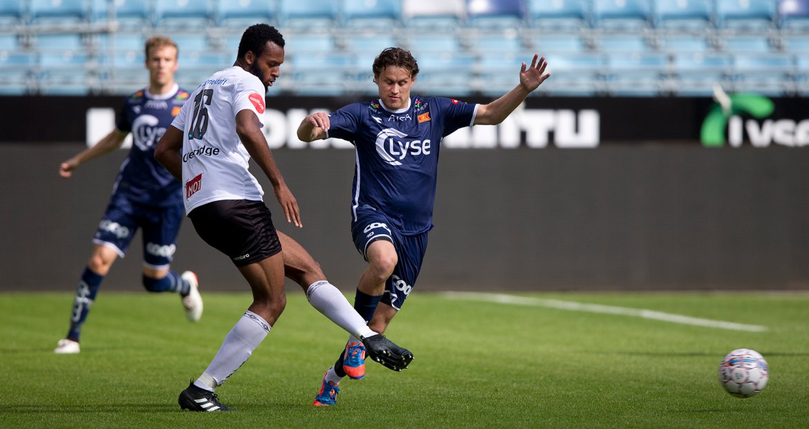 Viking - Sogndal. Tommy Høiland. Foto: Tore Fjermestad