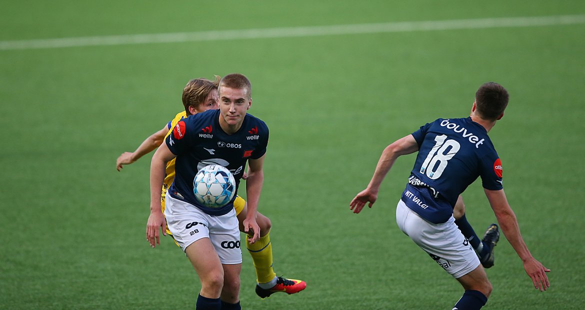 Viking - Haugesund. Kristian Thorstvedt. Foto: Tore Fjermestad