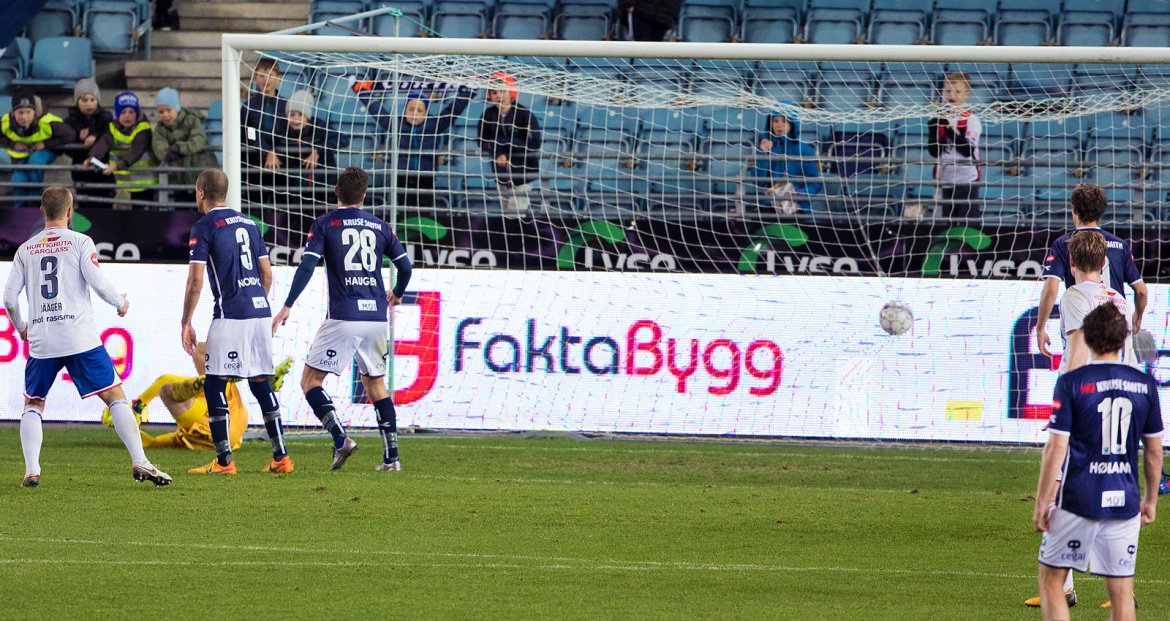 Viking - Vålerenga. Og 1-7... Foto: Tore Fjermestad