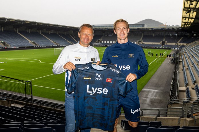 Vevatne forlenger med klubben